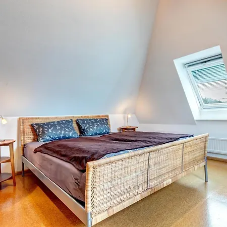 Jannek Apartman Zempin